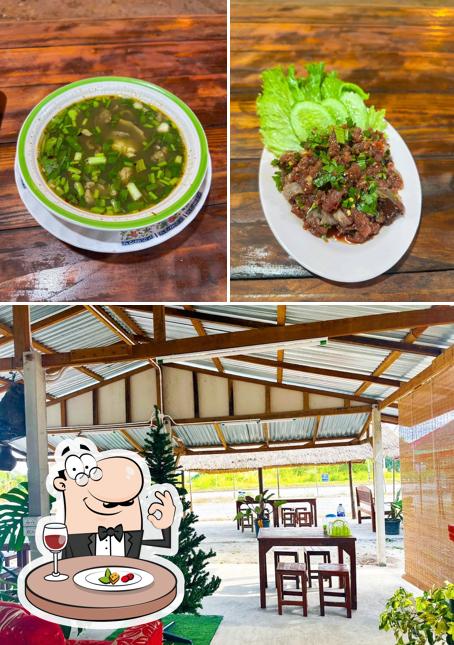3 แซ่บ ลาย ก้อย ต้ม ส้มตำ ตำถาด ตามสั่ง