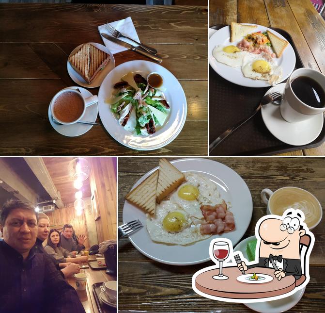 Еда в "Plantacia Coffee"