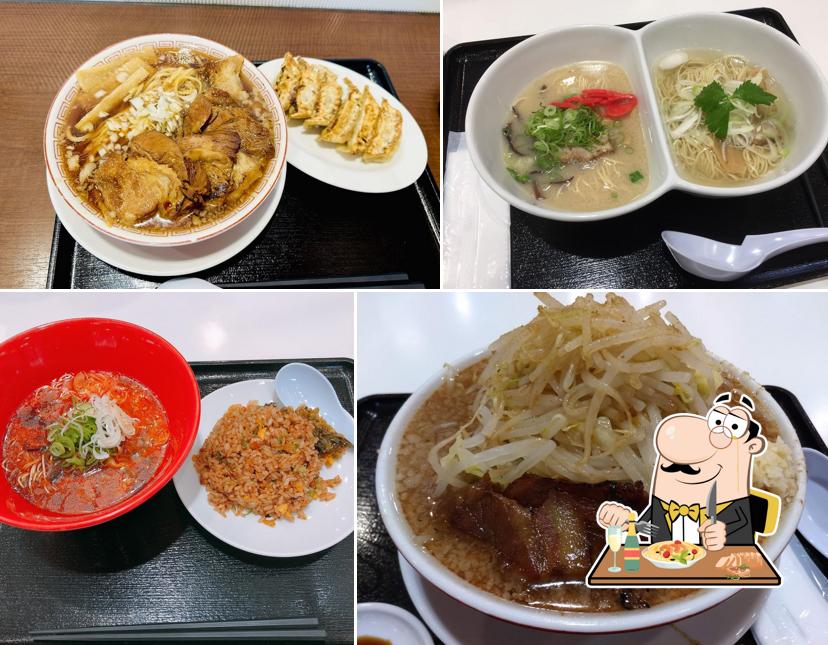 とんこつラーメン神(Jin)／マルトクラーメン サニーアクシスいの店