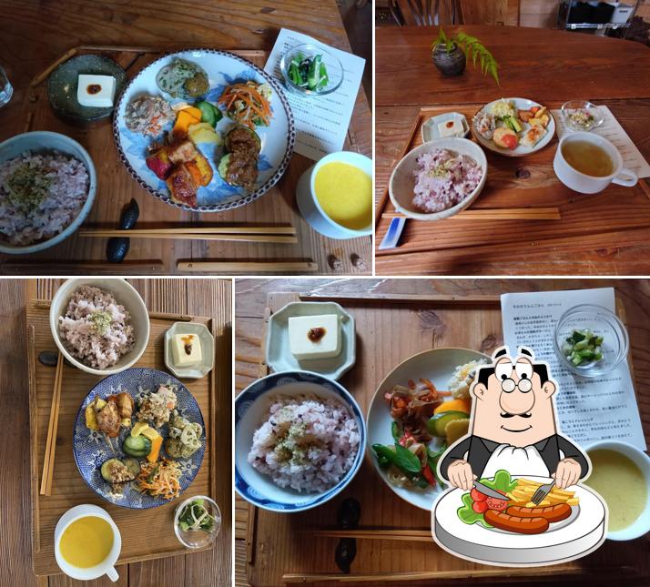 カフェうふふ