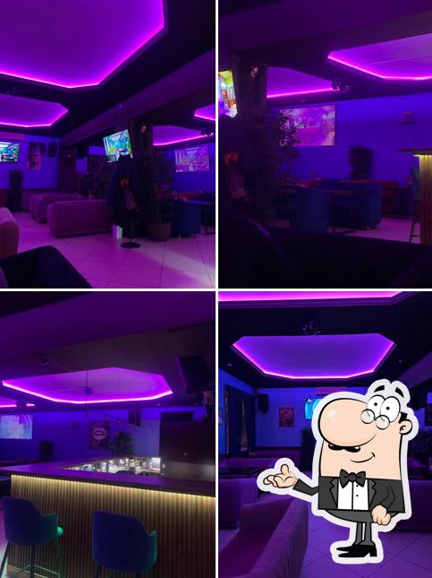 Gallery Lounge