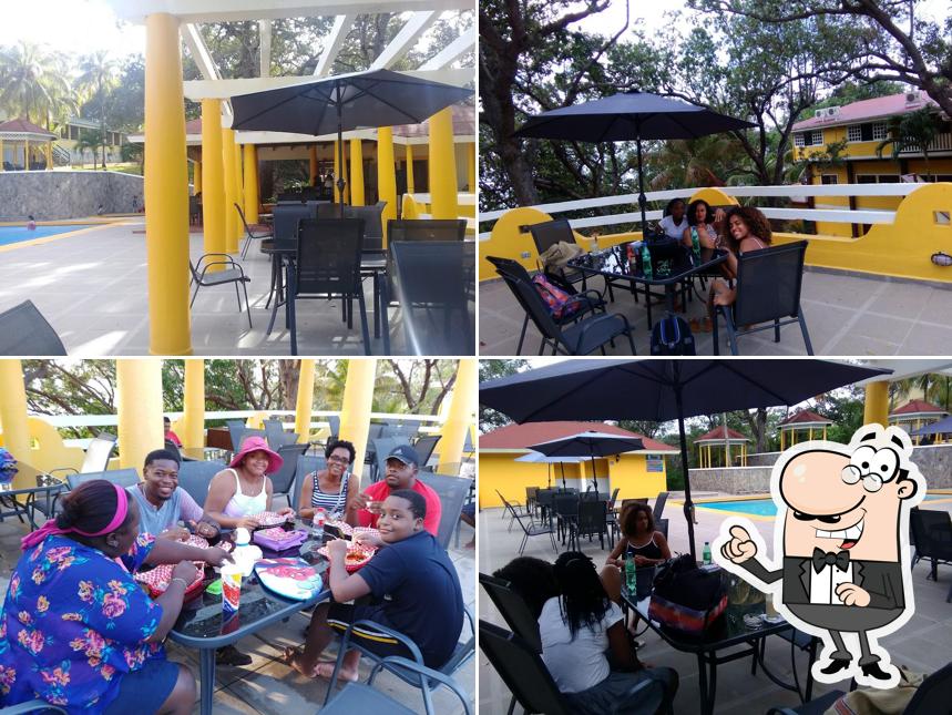 Garifas Bar & Grill
