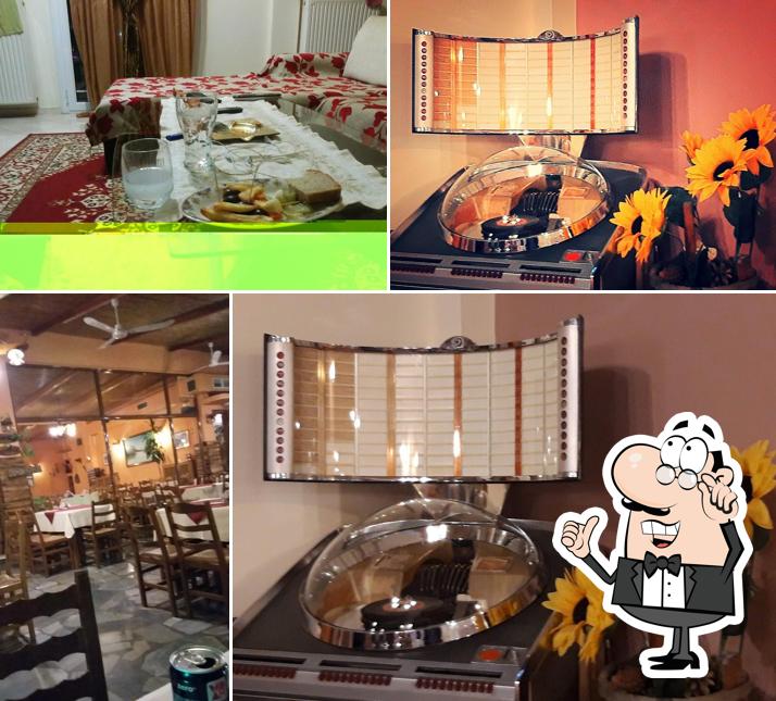 Taverna Vraxos
