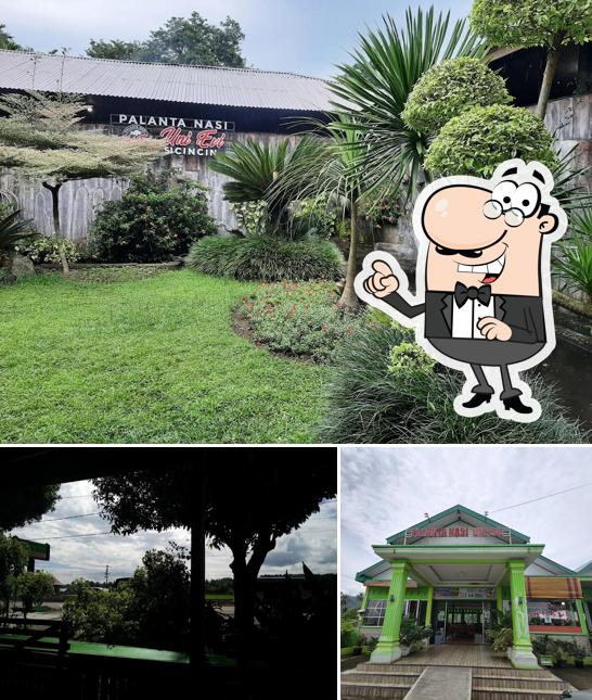 Rumah Makan Uni Evi