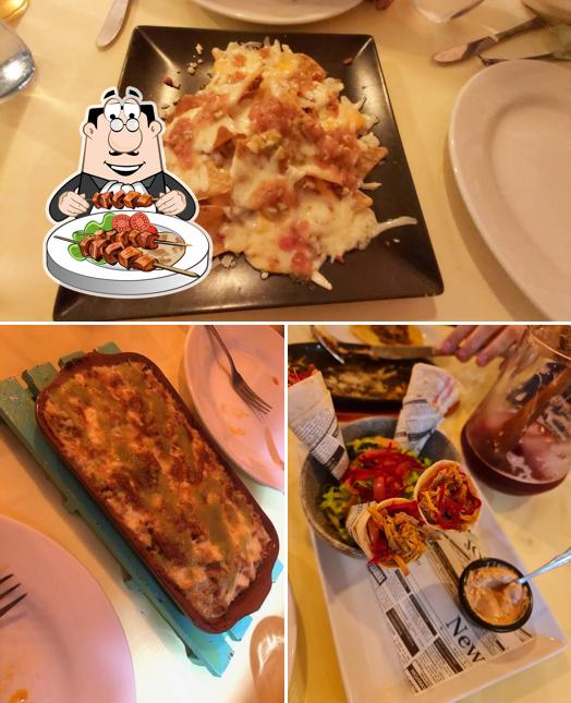 Еда в "POLLO LOCO"