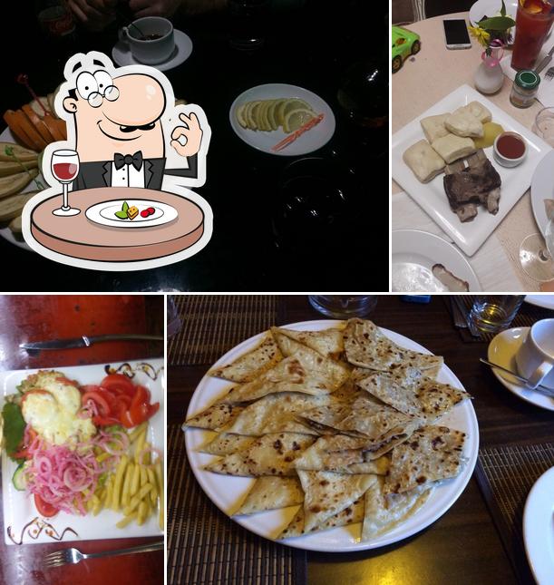 Еда в "Гамбите"