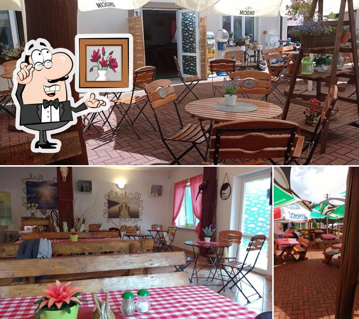 Bar Szuwarek