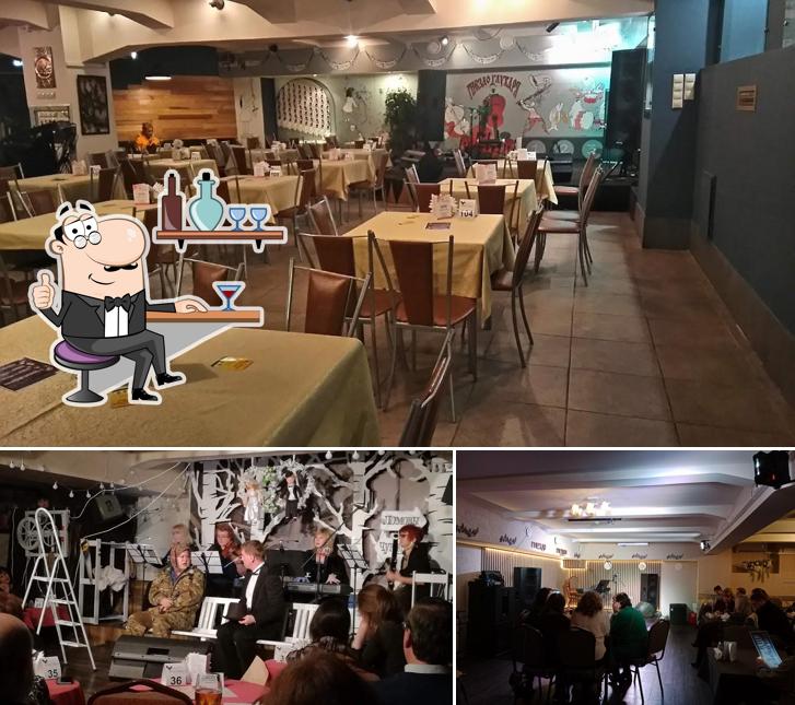 Посмотрите на внутренний интерьер "Гнезда глухаря"