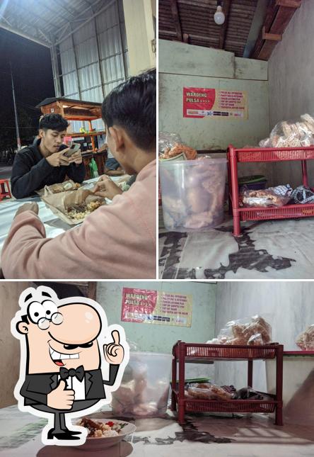 Warung ibu Rohyati