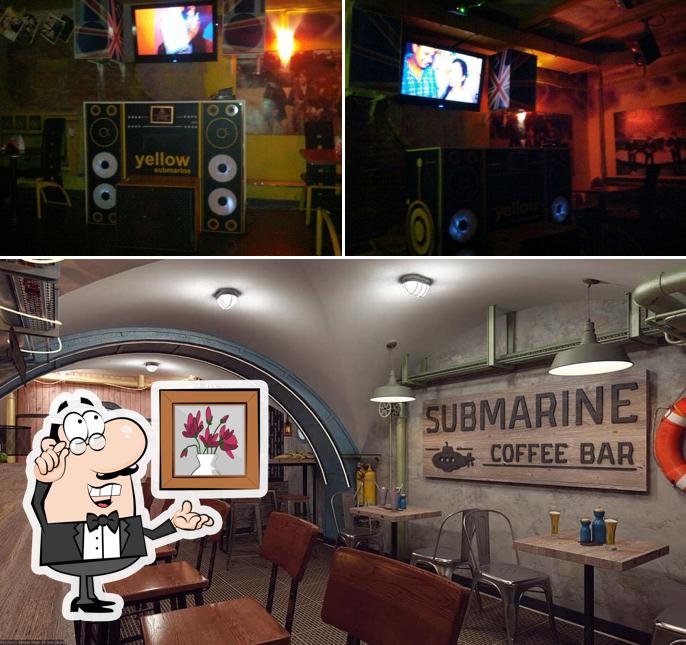 Посмотрите на внутренний интерьер "Желтой субмарины"