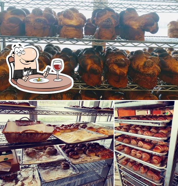Hershy's Heimeshe Bakery