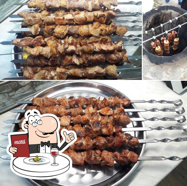 Шашлыки На Углях И Шаурма.