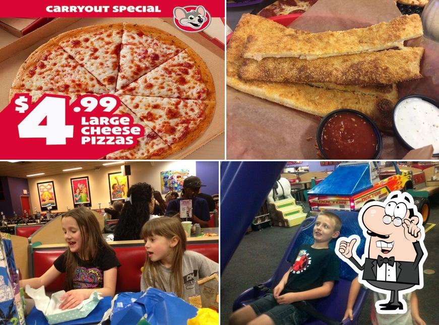 Chuck E. Cheese