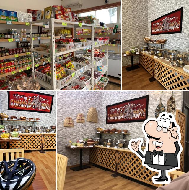 CR Curry Pot and Asian Supermarket