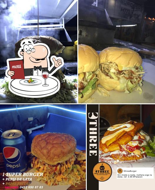 3Three Burger Manzanillo - HAMBURGUESAS Y TACOS A LA PARRILLA