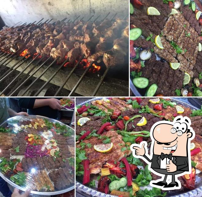 مطعم ومشويات القلعة
