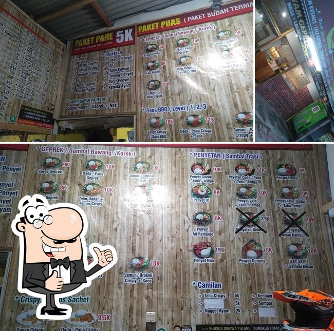 Ayam geprek Sego sambel Mbok Rene'o