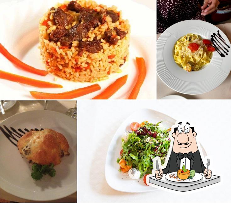 Еда в "Сандале"