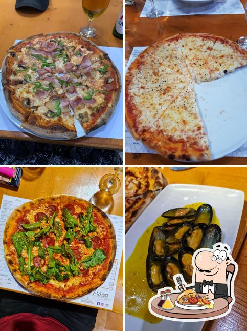 La Piazza Restaurant - Pizzeria