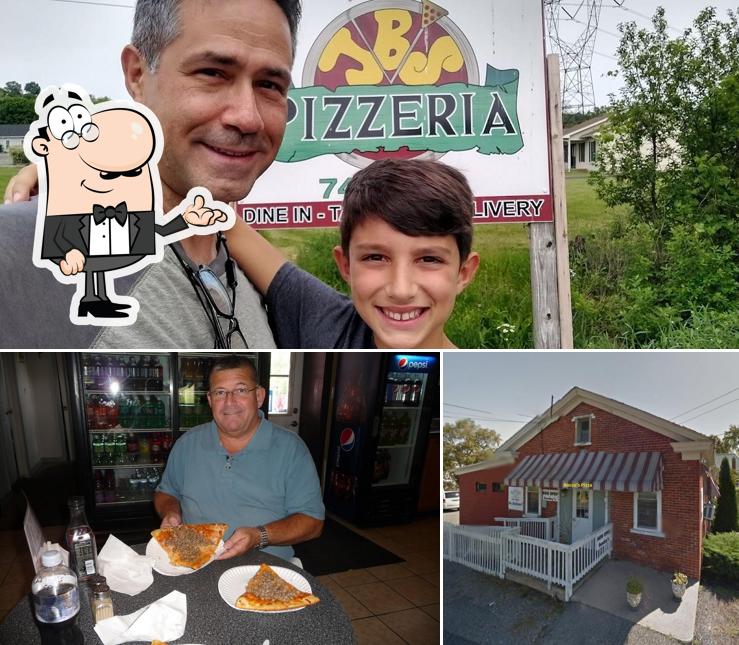 Rocco's Pizza