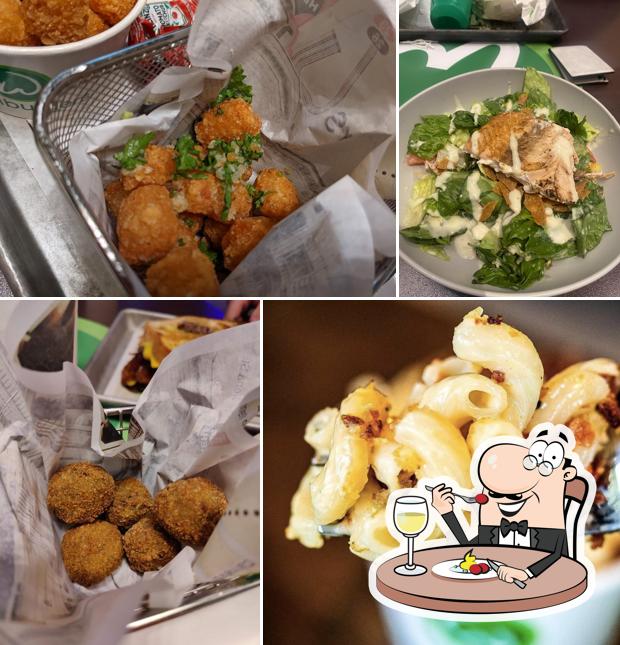 Wahlburgers