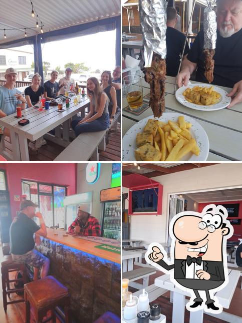 Rooster Pub & Grillsh