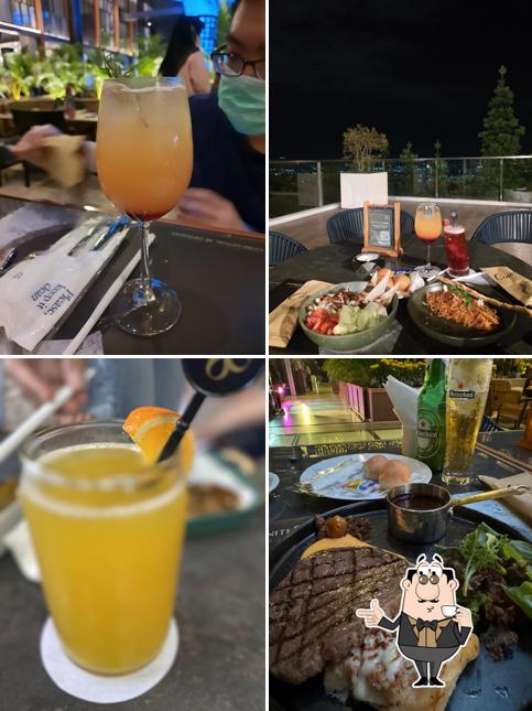 Infinite 8 Bar & Grill