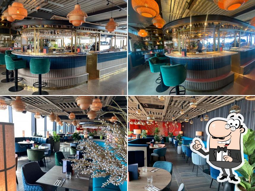 Scotts Bar & Restaurant