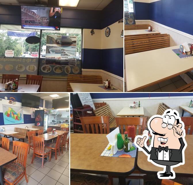 El Rey Salvadoreño Restaurant