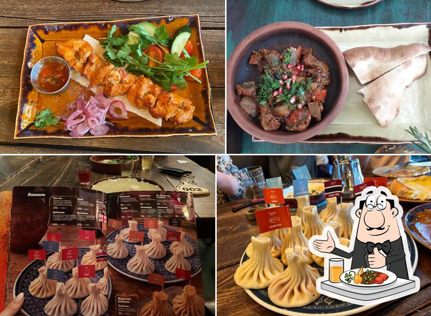 Еда в "Грузинском ресторане Супра"