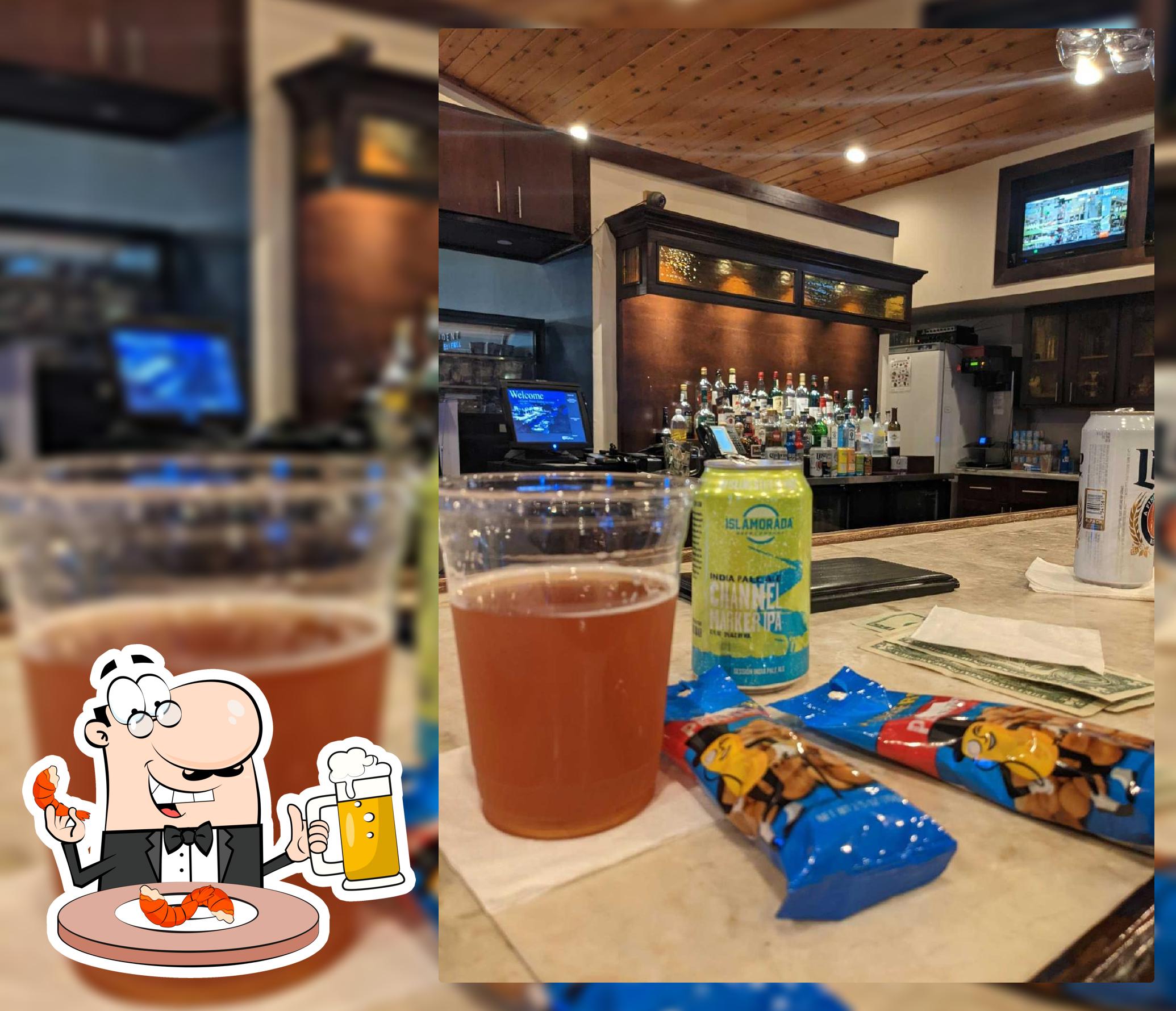 Water Front Cafe & Lounge