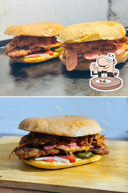 Tortas "El Toro"