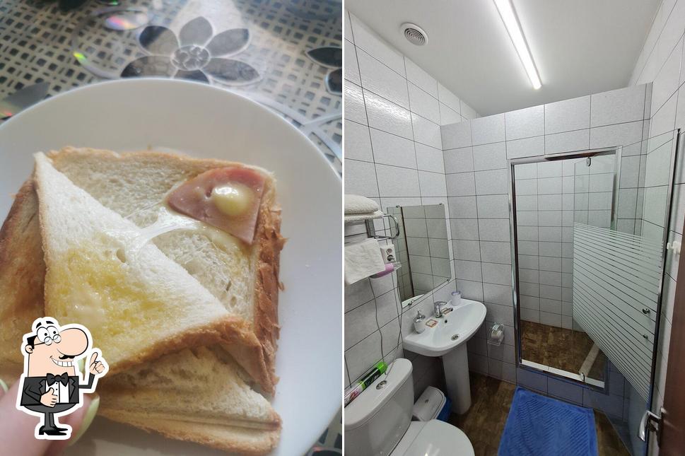 Взгляните на изображение кафе "Аюта"