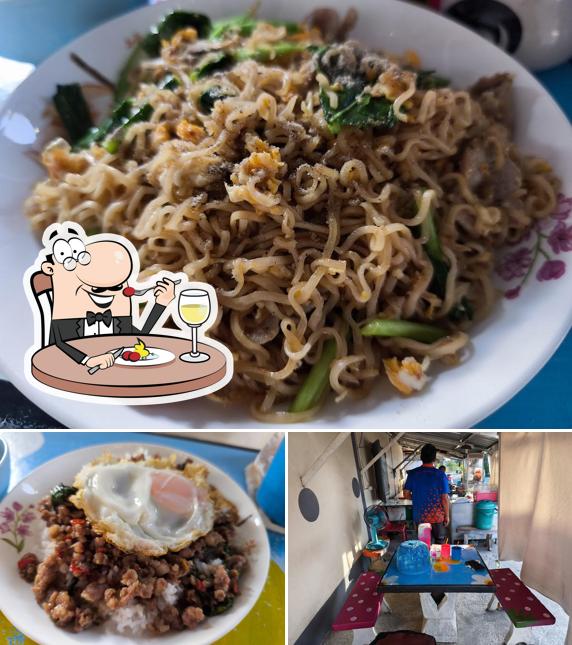 ร้านครัวไทหล่ม อาหารตามสั่ง