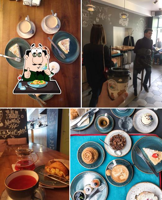 Еда в "Сладостях И Радостях"