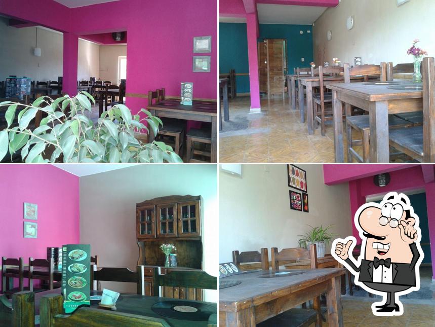 La Creciente cocina restaurante