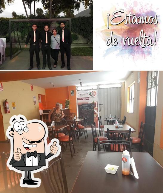 Restaurant "Pura Sazon"