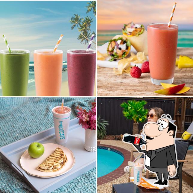 Tropical Smoothie Cafe
