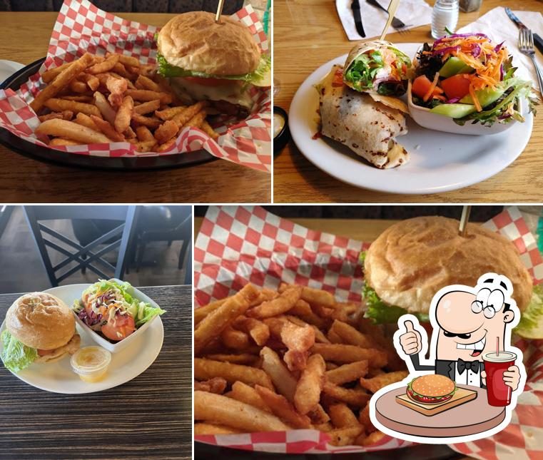 The Harvest Lounge & Grill