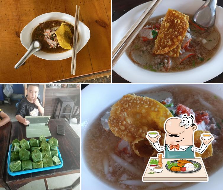ร้านก๋วยเตี๋ยวหน้าอุทยาน