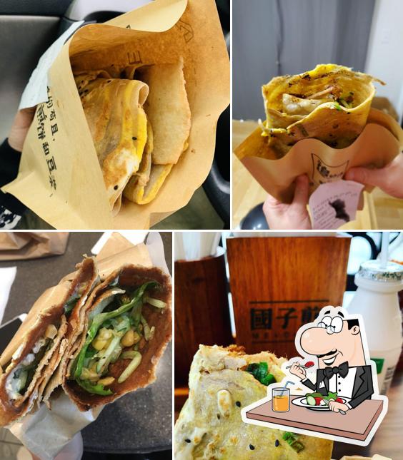 Me + Crêpe (Hi Duck)
