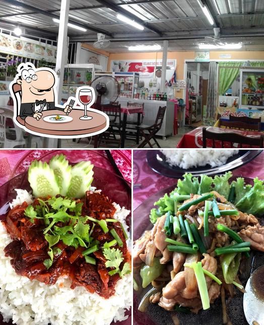 Fhasai Halal Food Thai Malay
