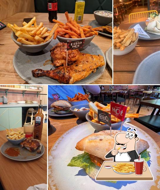 Nando's Tea Tree Plaza