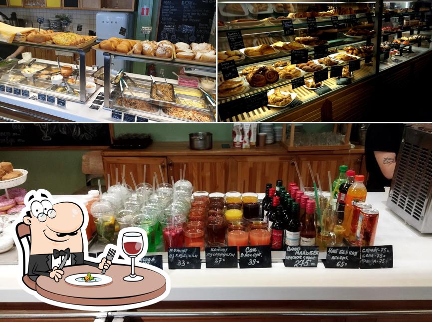 Еда в "Кафе Избушка"