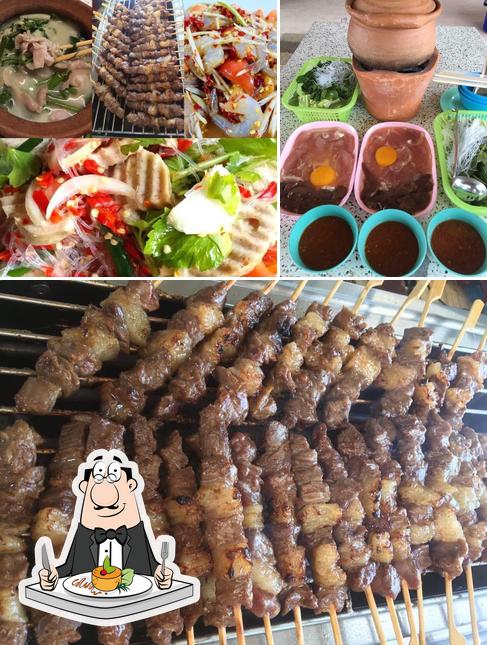 ร้านตำเก่งโคขุนปิ้งย่าง ส้มตำยำแซ่บ จิ้มจุ่มแจ่วฮ้อน