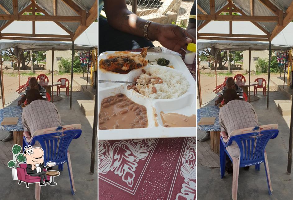 KHADIJA CAFE