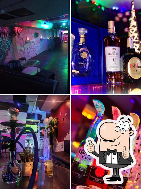Tropicana Loung Bar