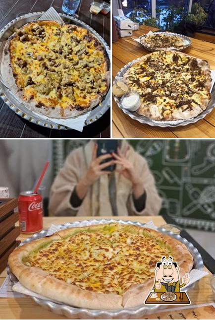 Naseri Italian pizza خانه پیتزا ناصری