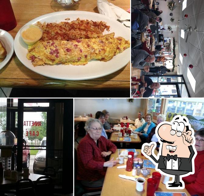 Annetta's Cafe