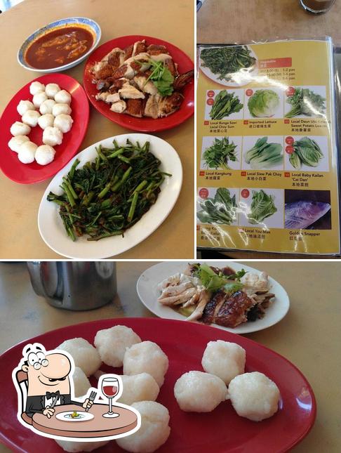 Ee Ji Ban Chicken Rice Ball